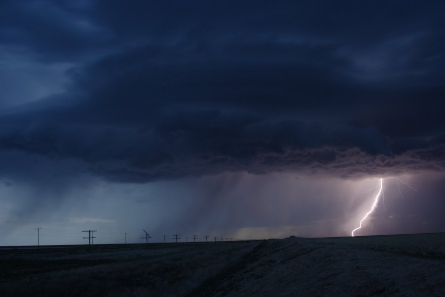 shelfcloud shelf_cloud : near Haswell, Colorado, USA   22 May 2006