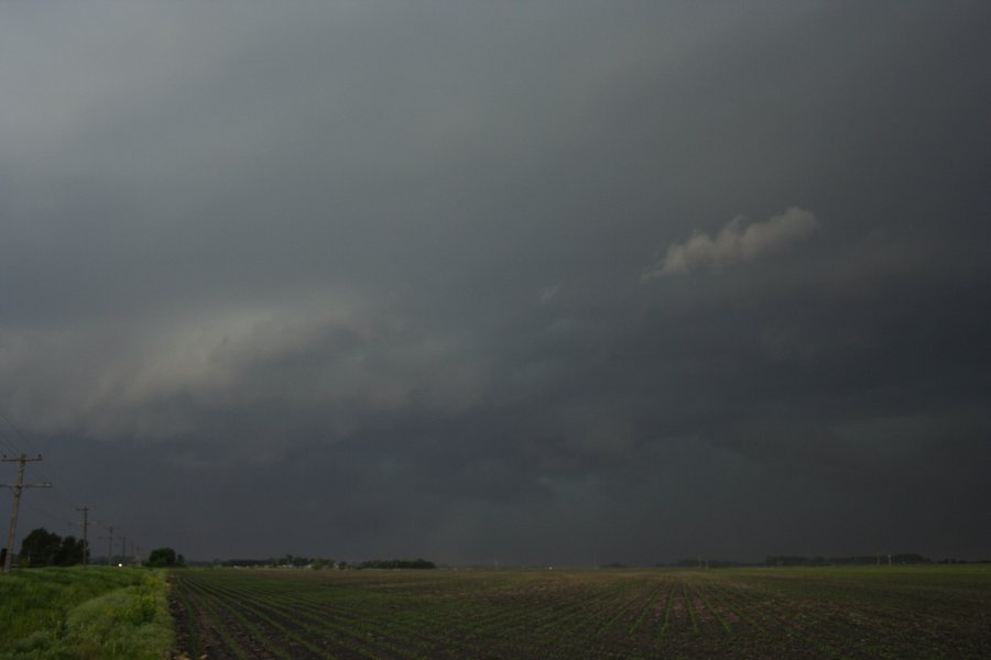 shelfcloud shelf_cloud : NE of Grand Island, Nebraska, USA   23 May 2006