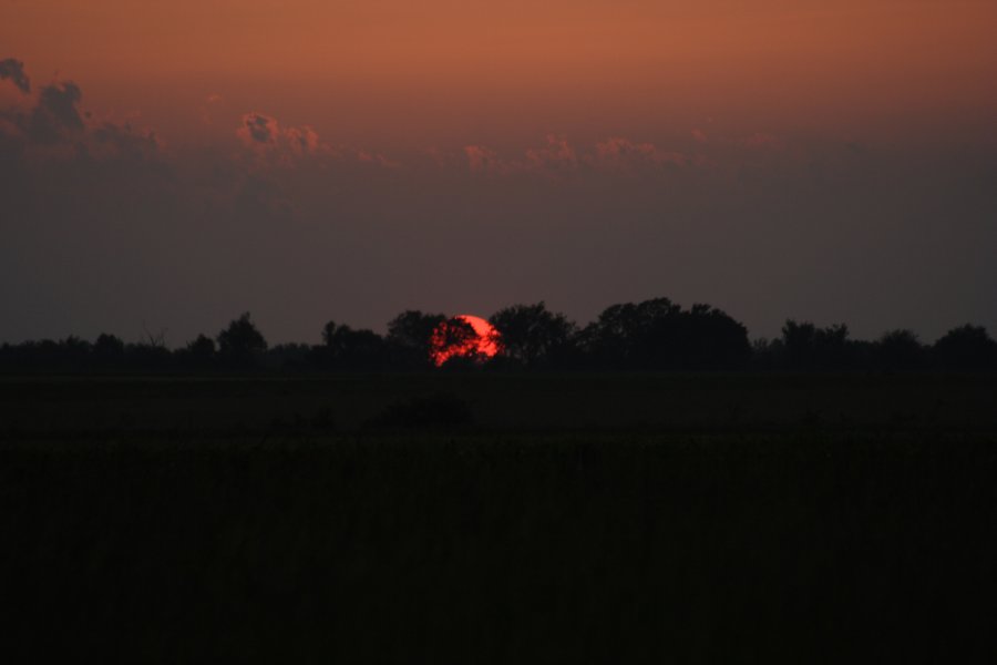 sunset sunset_pictures : N of Joplin, Missouri, USA   24 May 2006