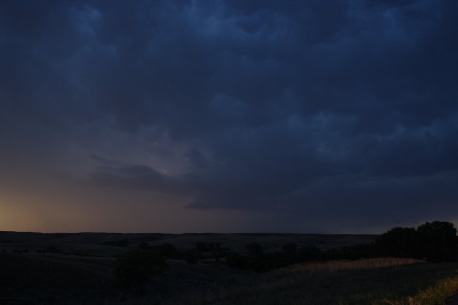 cumulonimbus thunderstorm_base : N of Woodward, Oklahoma, USA   25 May 2006