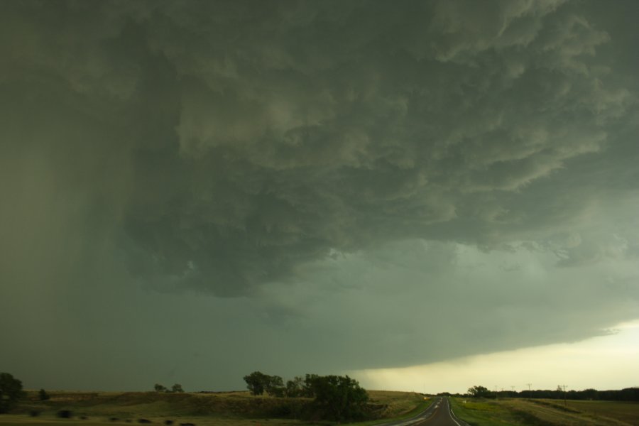 raincascade precipitation_cascade : SW of Hoxie, Kansas, USA   26 May 2006