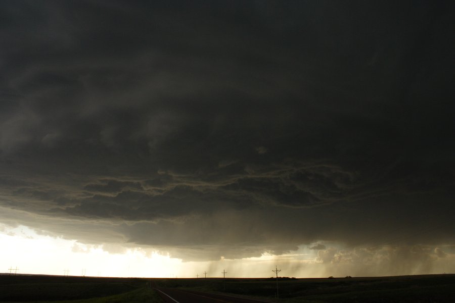 cumulonimbus supercell_thunderstorm : SW of Hoxie, Kansas, USA   26 May 2006