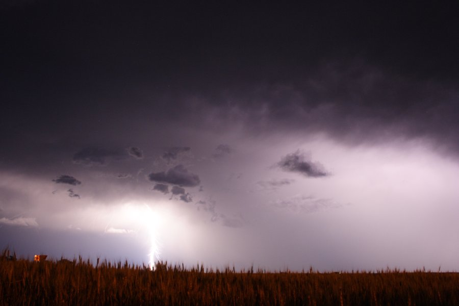 lightning lightning_bolts : near Hoxie, Kansas, USA   26 May 2006