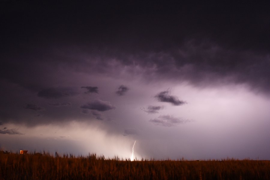 lightning lightning_bolts : near Hoxie, Kansas, USA   26 May 2006