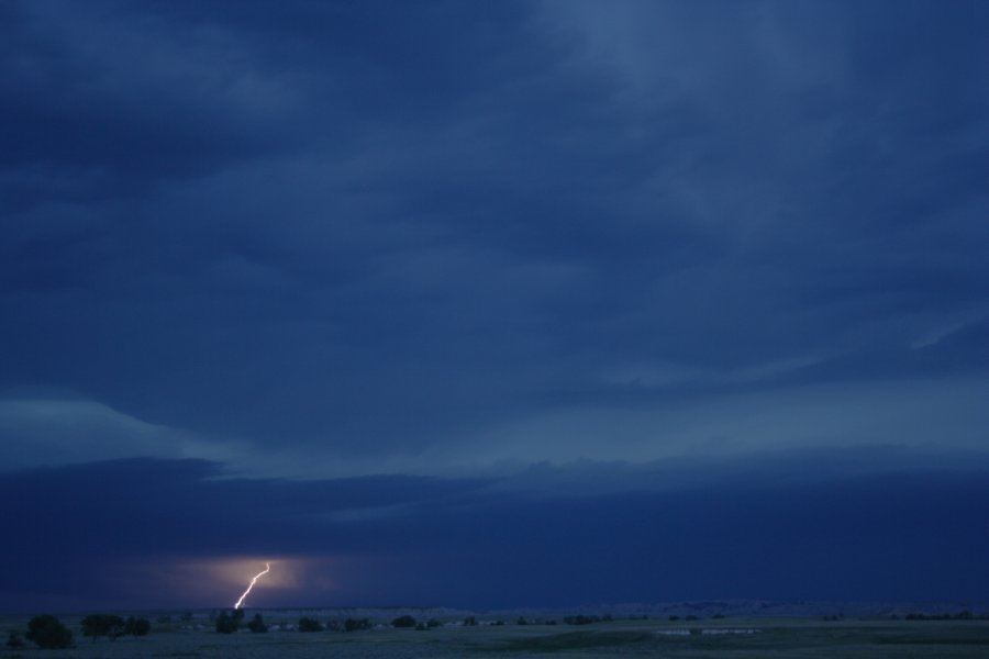 lightning lightning_bolts : near Rapid City, South Dakota, USA   28 May 2006