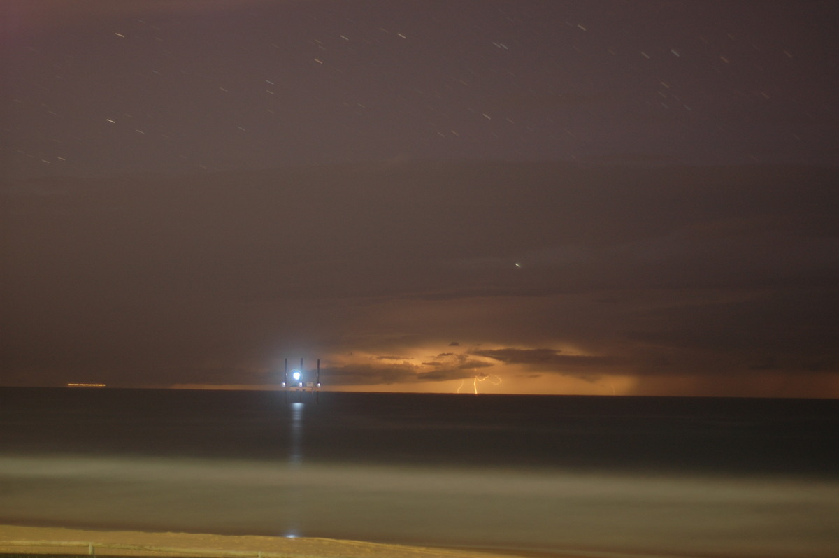 lightning lightning_bolts : Currumbin, QLD   28 May 2006