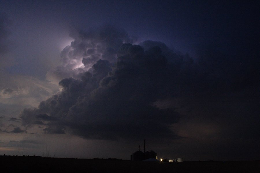 lightning lightning_bolts : SE of Kinsley, Kansas, USA   29 May 2006