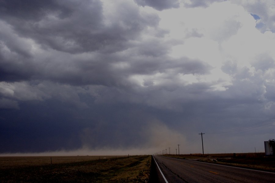 microburst micro_burst : Spearman, Texas, USA   30 May 2006