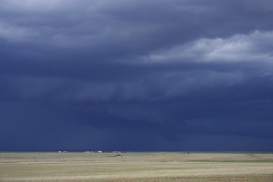 cumulonimbus thunderstorm_base : E of Limon, Colorado, USA   31 May 2006