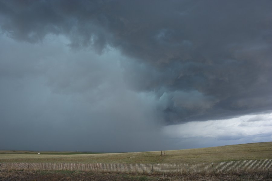 wallcloud thunderstorm_wall_cloud : E of Limon, Colorado, USA   31 May 2006