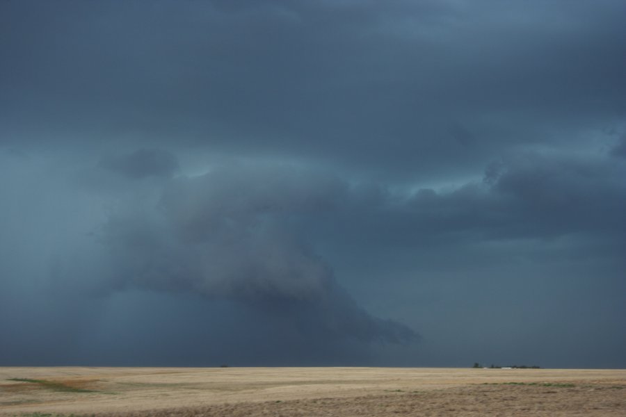 cumulonimbus supercell_thunderstorm : E of Limon, Colorado, USA   31 May 2006