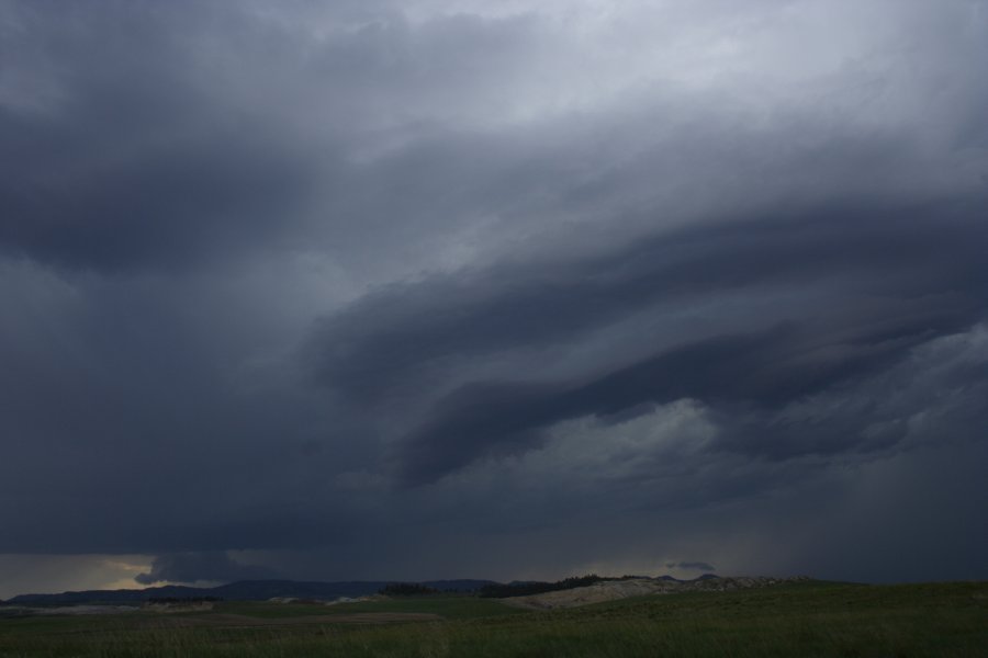 cumulonimbus supercell_thunderstorm : E of Billings, Montana, USA   8 June 2006