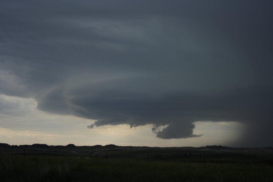 cumulonimbus thunderstorm_base : E of Billings, Montana, USA   8 June 2006