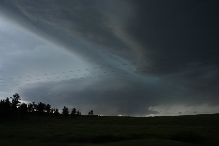 cumulonimbus supercell_thunderstorm : E of Billings, Montana, USA   8 June 2006