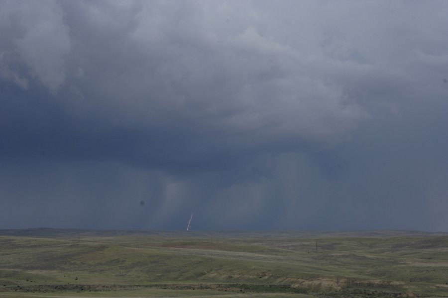 lightning lightning_bolts : near Gillette, Wyoming, USA   9 June 2006