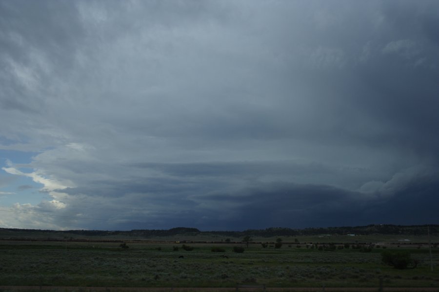 cumulonimbus supercell_thunderstorm : NW of Newcastle, Wyoming, USA   9 June 2006