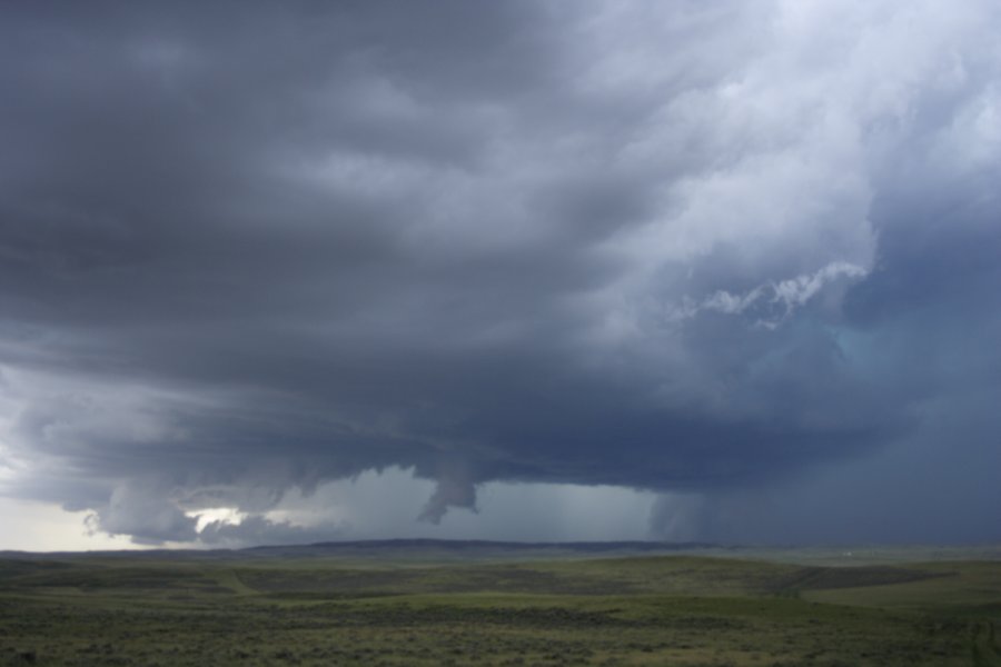 wallcloud thunderstorm_wall_cloud : NW of Newcastle, Wyoming, USA   9 June 2006