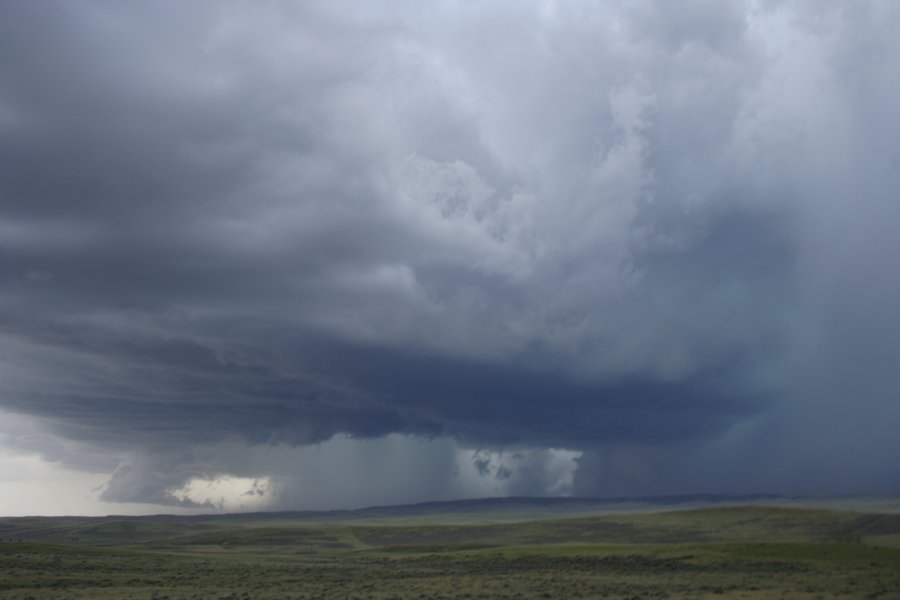 cumulonimbus supercell_thunderstorm : NW of Newcastle, Wyoming, USA   9 June 2006