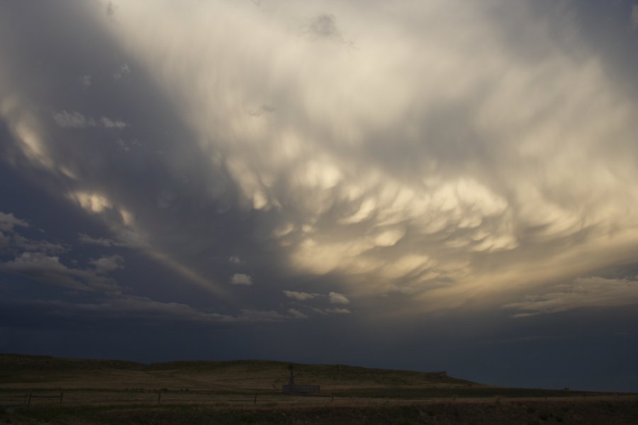 anvil thunderstorm_anvils : Scottsbluff, Nebraska, USA   9 June 2006