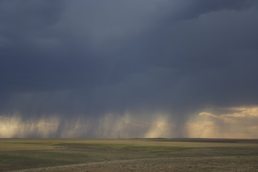 raincascade precipitation_cascade : S of Fort Morgan, Colorado, USA   11 June 2006