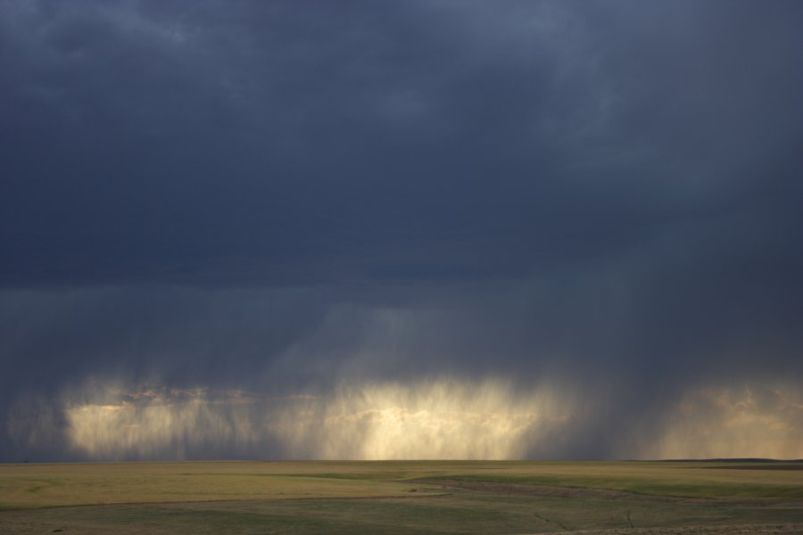 raincascade precipitation_cascade : S of Fort Morgan, Colorado, USA   11 June 2006