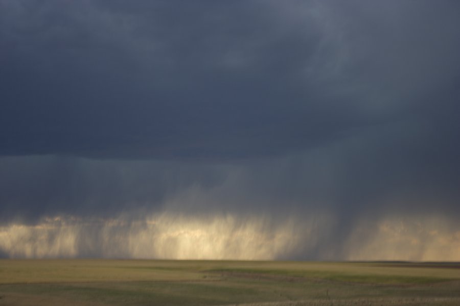 raincascade precipitation_cascade : S of Fort Morgan, Colorado, USA   11 June 2006