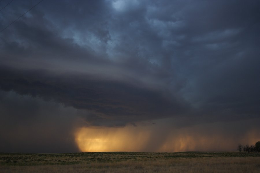 cumulonimbus thunderstorm_base : S of Fort Morgan, Colorado, USA   11 June 2006