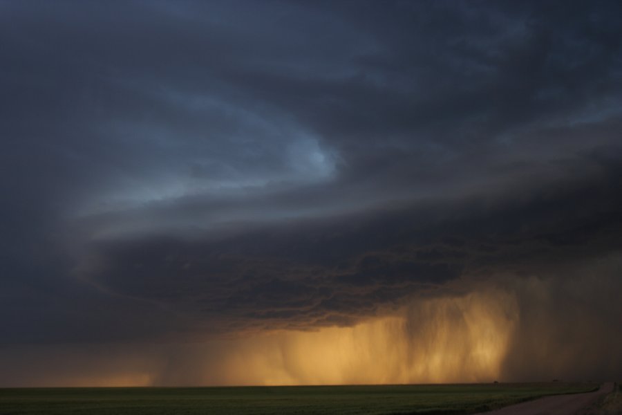 cumulonimbus thunderstorm_base : S of Fort Morgan, Colorado, USA   11 June 2006