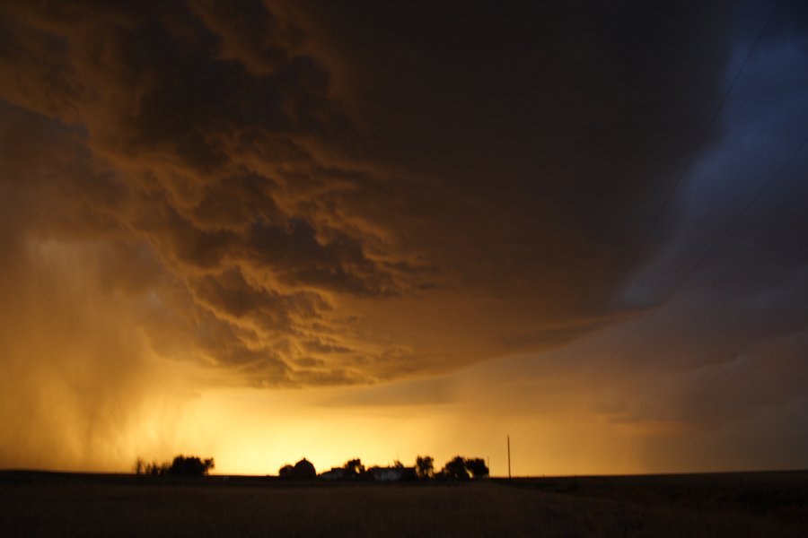 raincascade precipitation_cascade : S of Fort Morgan, Colorado, USA   11 June 2006