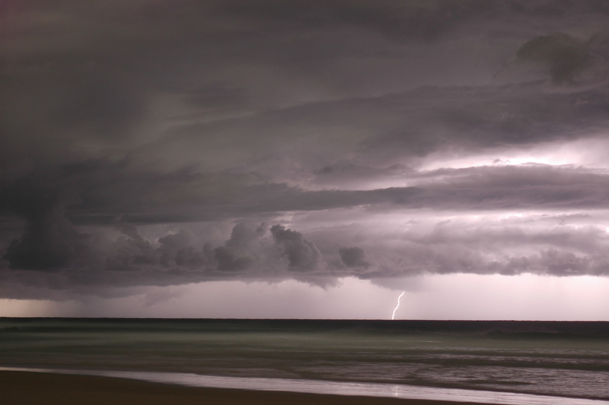 lightning lightning_bolts : Ballina, NSW   3 July 2006