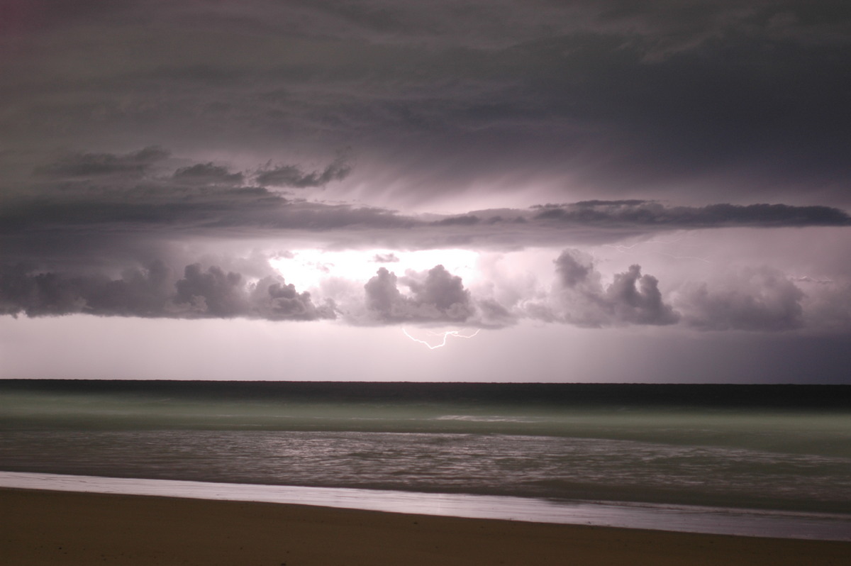 lightning lightning_bolts : Ballina, NSW   3 July 2006