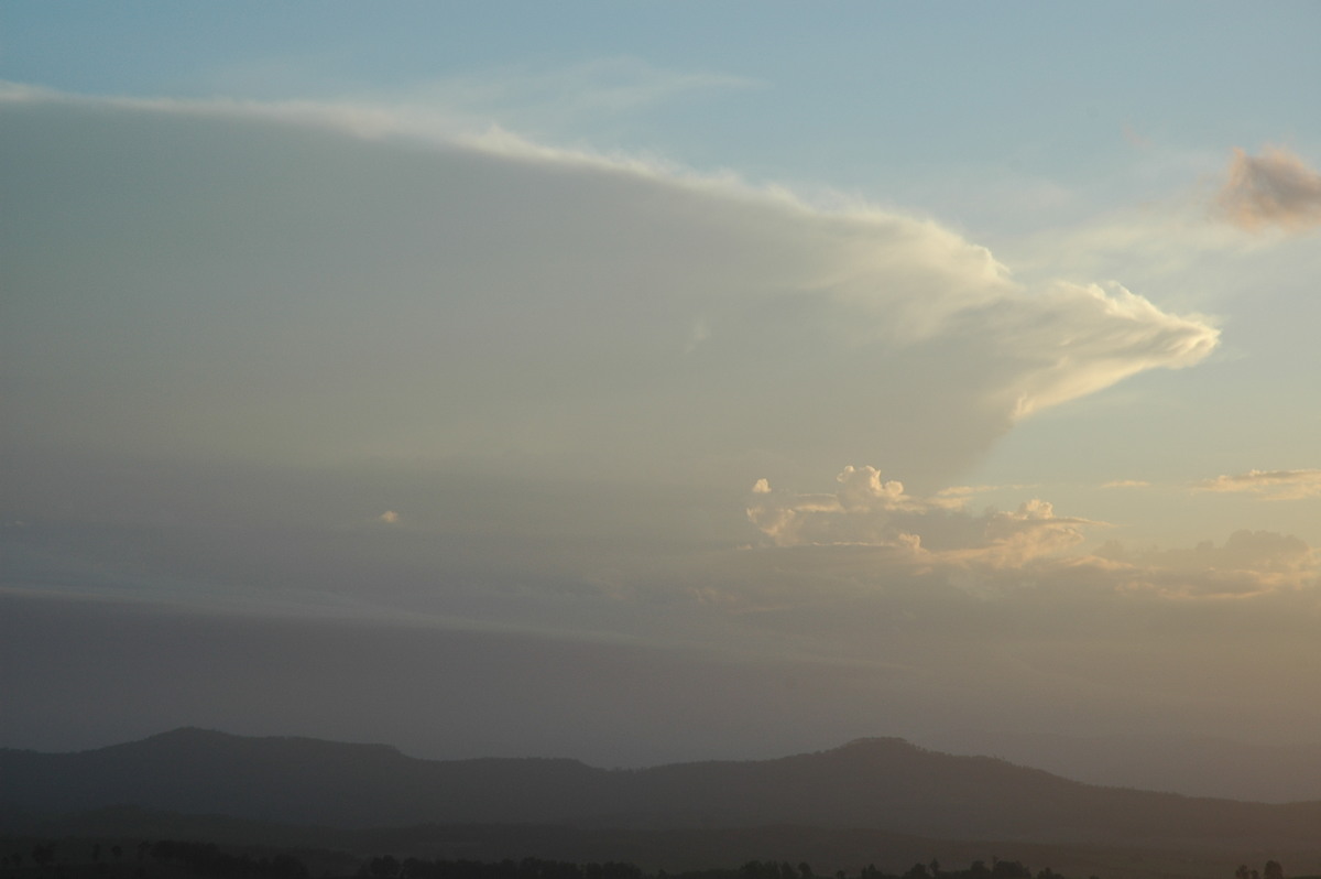 thunderstorm cumulonimbus_incus : Mallanganee NSW   7 November 2006