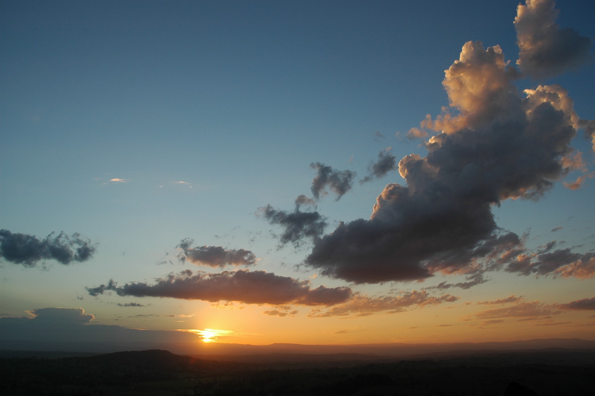 cumulus mediocris : Mallanganee NSW   7 November 2006