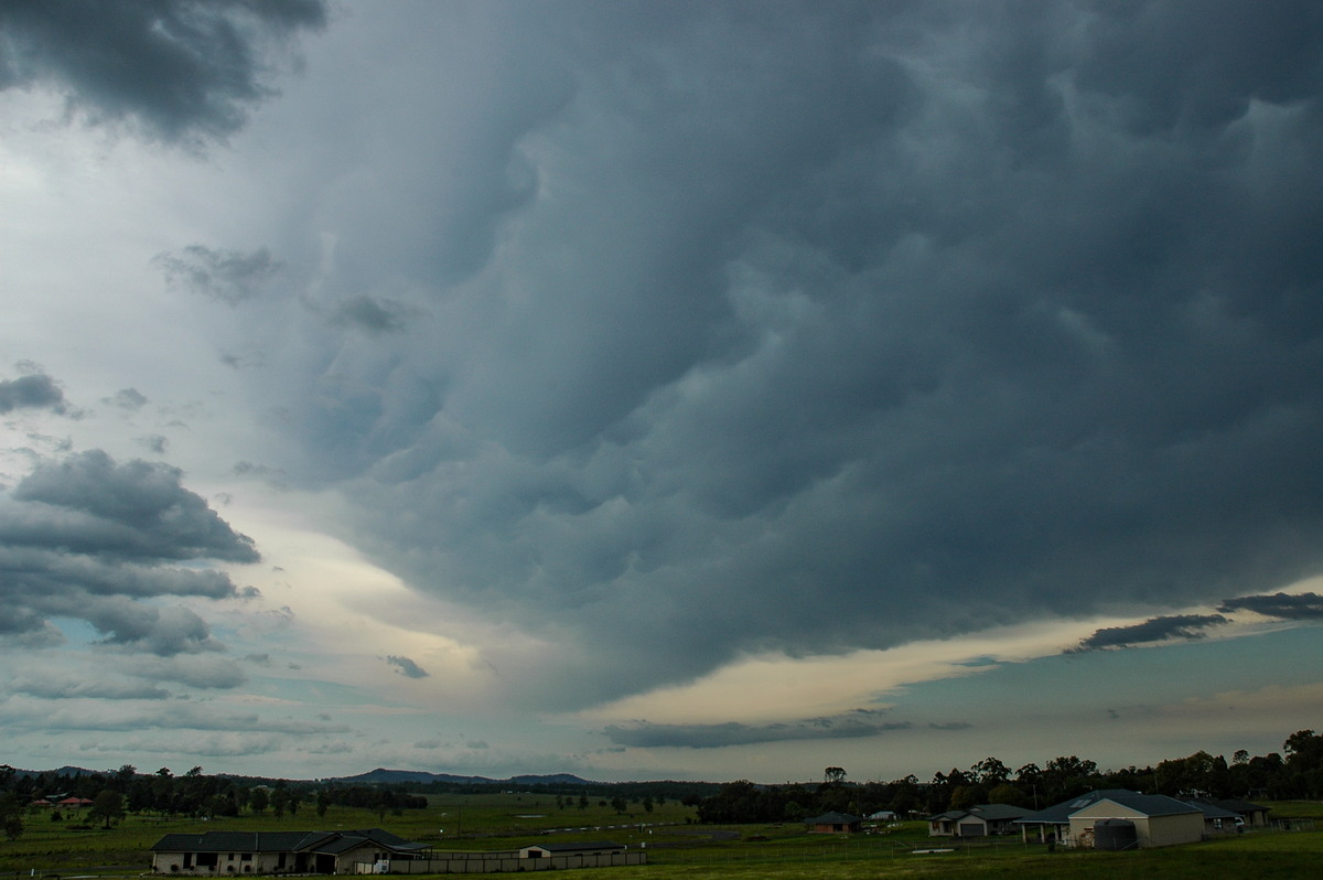 mammatus mammatus_cloud : N of Casino, NSW   8 November 2006