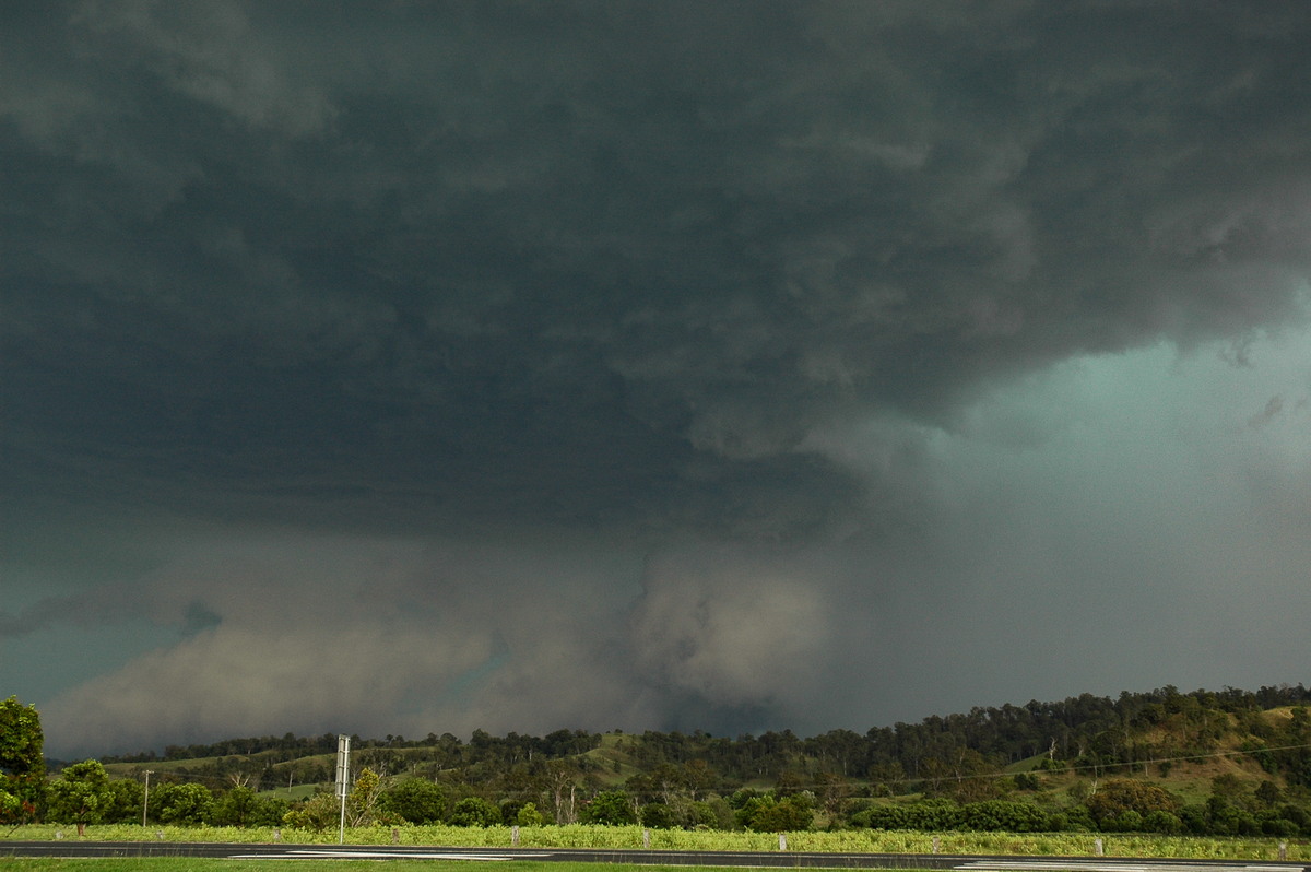 wallcloud thunderstorm_wall_cloud : Wiangaree, NSW   8 November 2006