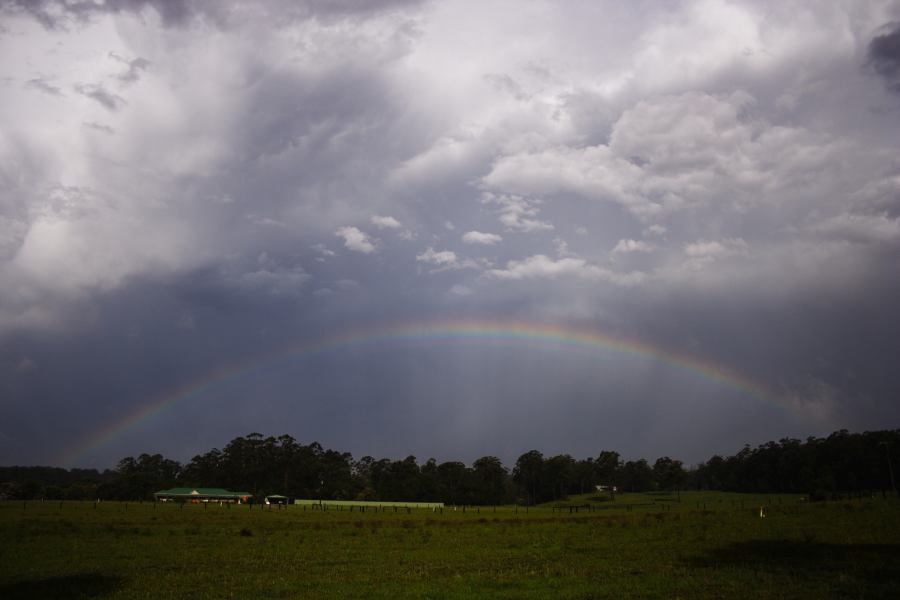 rainbow rainbow_pictures : S of Port Macquarie, NSW   13 November 2006