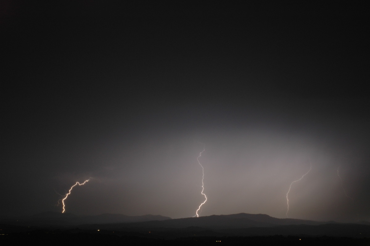 lightning lightning_bolts : McLeans Ridges, NSW   13 November 2006