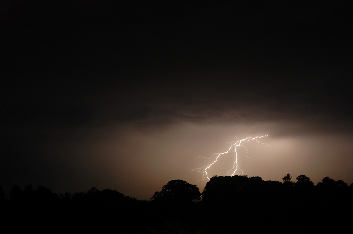 lightning lightning_bolts : McLeans Ridges, NSW   13 November 2006