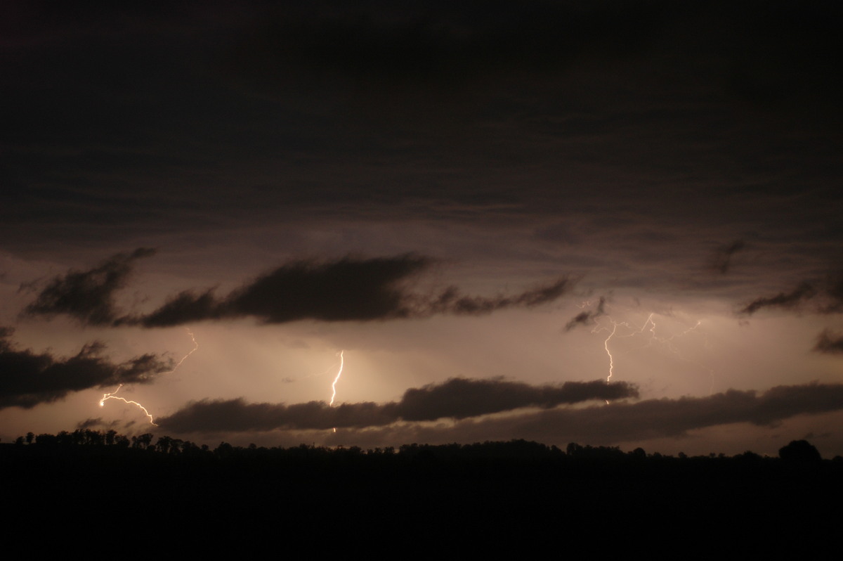 lightning lightning_bolts : near Coraki, NSW   26 November 2006