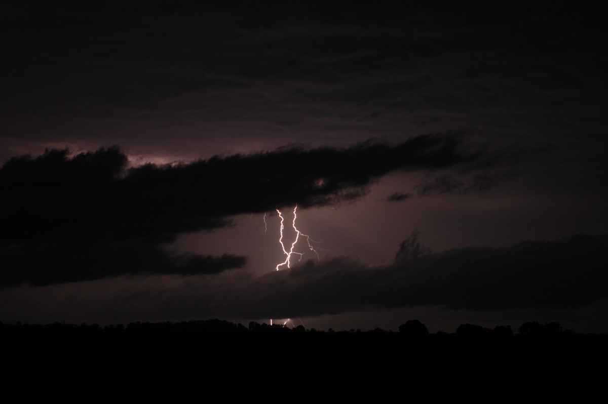 lightning lightning_bolts : near Coraki, NSW   26 November 2006