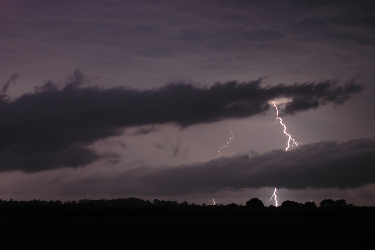 lightning lightning_bolts : near Coraki, NSW   26 November 2006