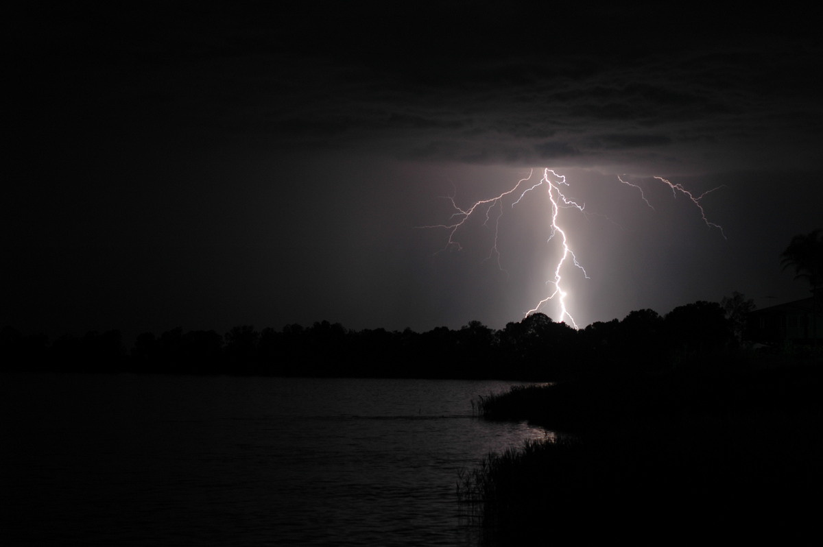 lightning lightning_bolts : Lawrence, NSW   28 November 2006