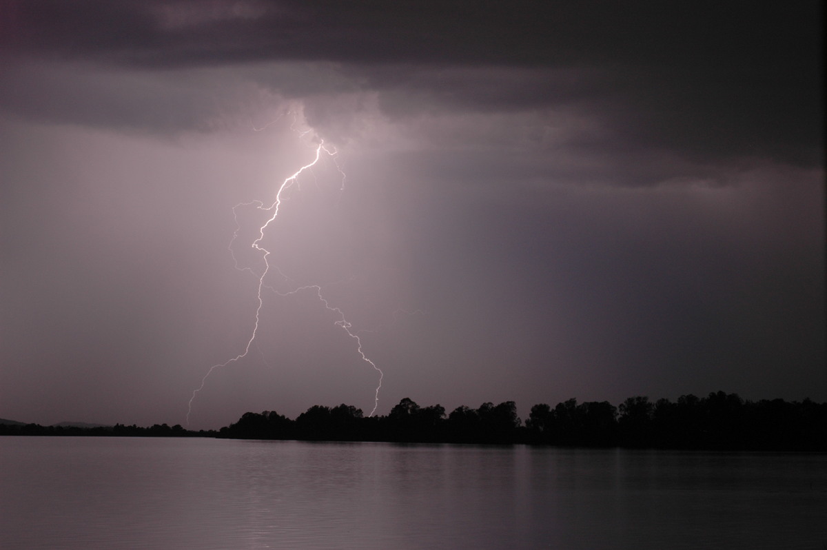 lightning lightning_bolts : Lawrence, NSW   28 November 2006