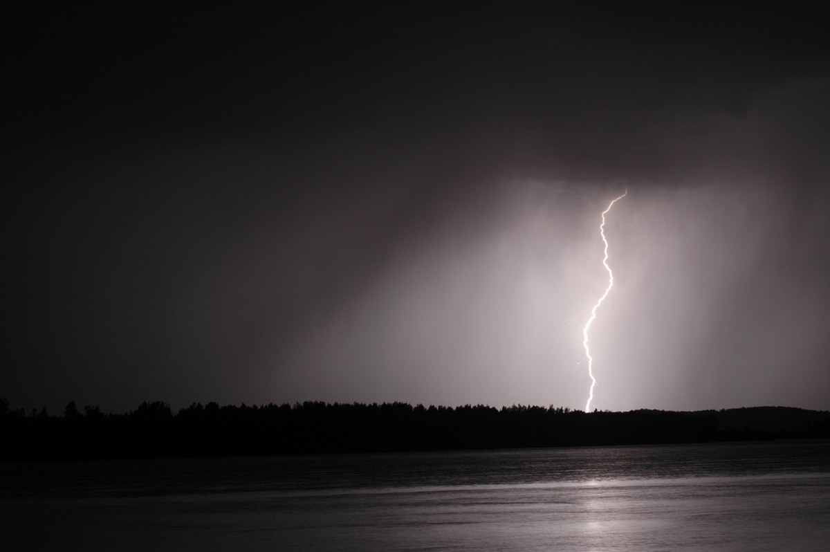 lightning lightning_bolts : Lawrence, NSW   28 November 2006