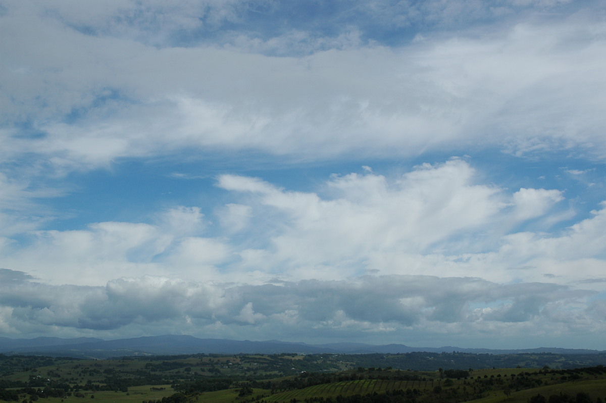 virga virga_pictures : McLeans Ridges, NSW   11 December 2006