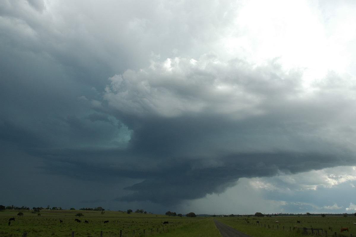 inflowband thunderstorm_inflow_band : McKees Hill, NSW   14 December 2006