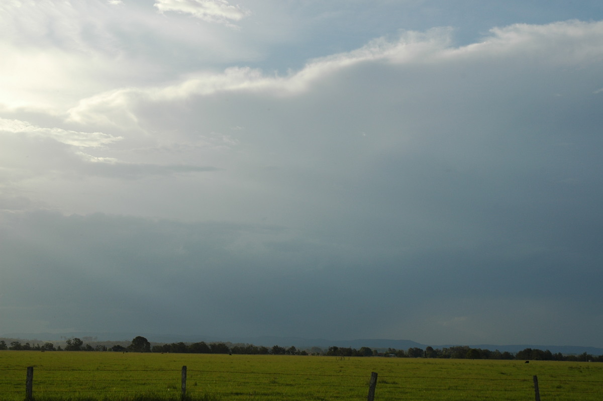 anvil thunderstorm_anvils : N of Casino, NSW   15 December 2006