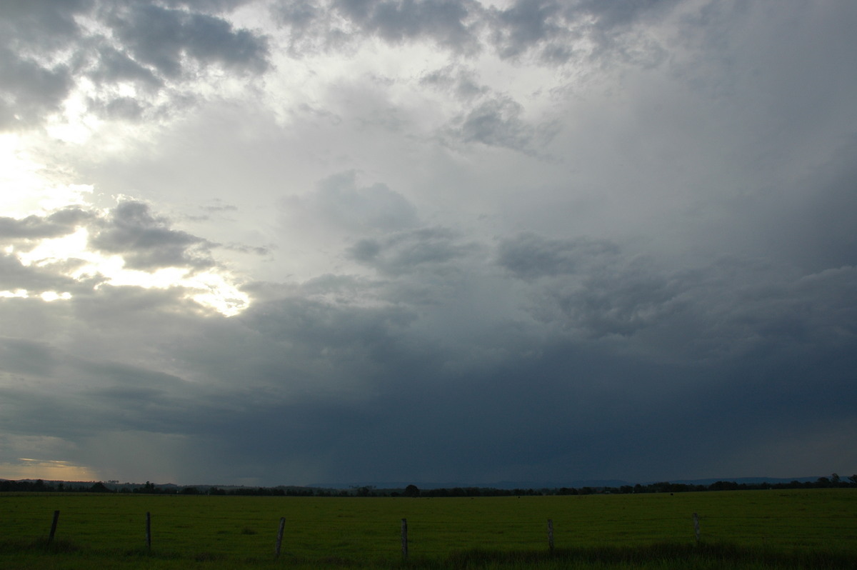 cumulonimbus thunderstorm_base : N of Casino, NSW   15 December 2006