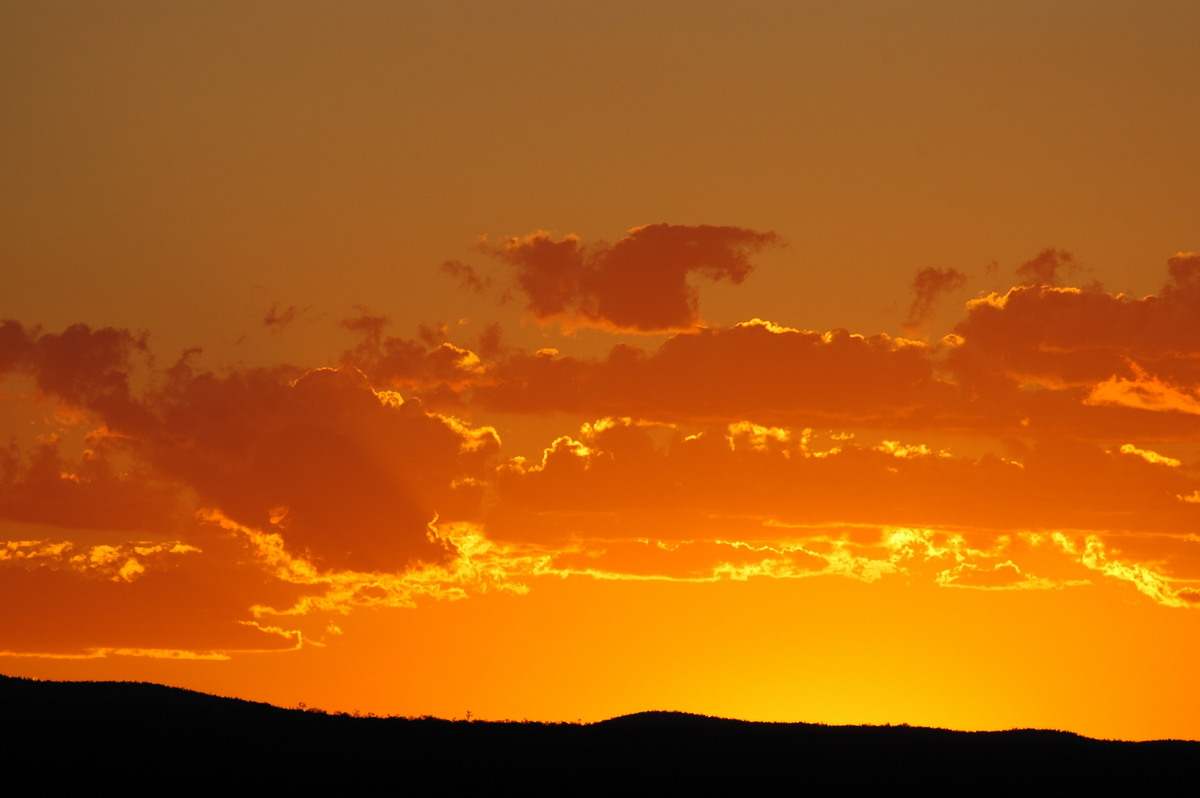 sunset sunset_pictures : near Texas, QLD   16 December 2006