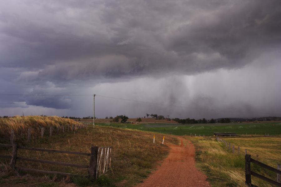 microburst micro_burst : Singleton, NSW   24 December 2006